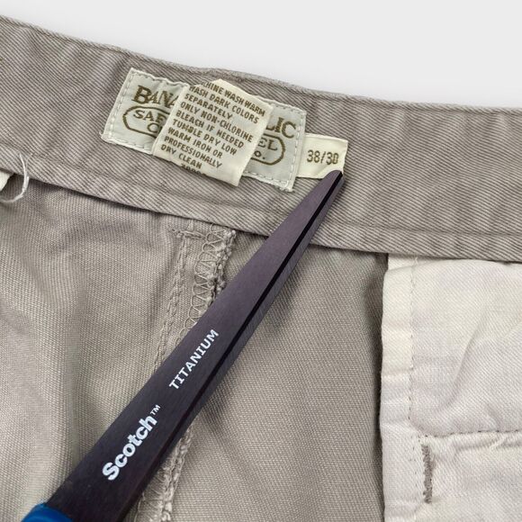 VINTAGE Banana Republic Safari Pants Mens 38x30 Khaki Twill Relaxed Trousers - Picture 9 of 16